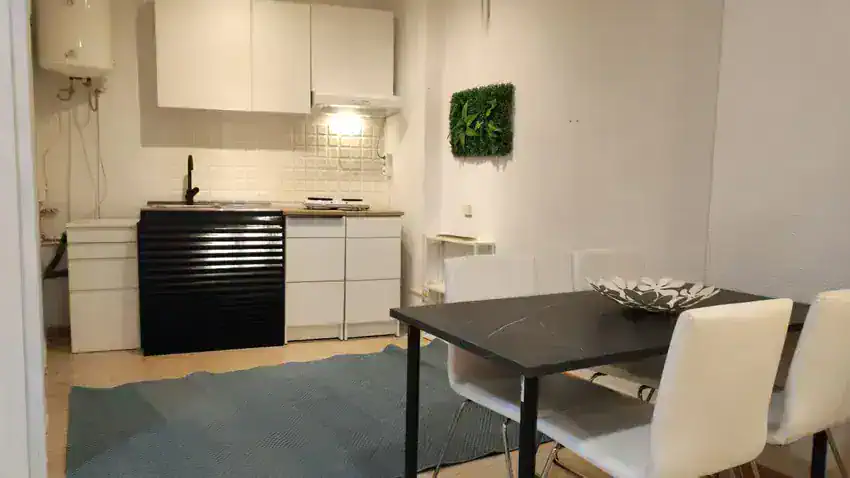 Local comercial en Alquiler en La Teixonera, Barcelona
