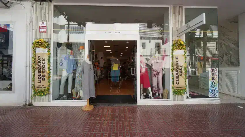 Local de Moda en Traspaso en Santa Eulalia del Río