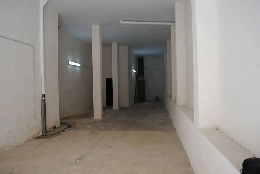 Local comercial en Alquiler en Pere Garau, Palma