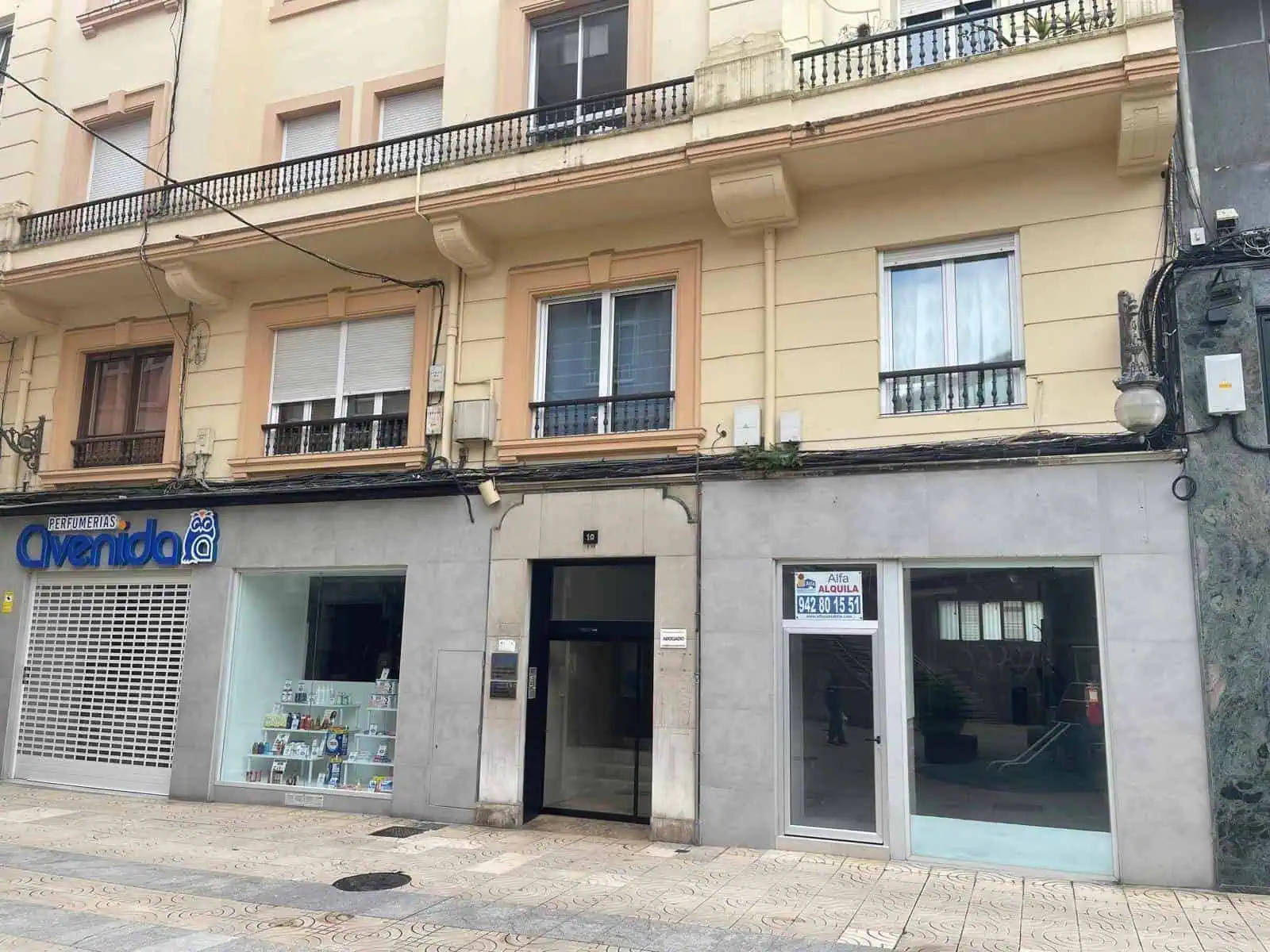 Local comercial en Alquiler en Torrelavega