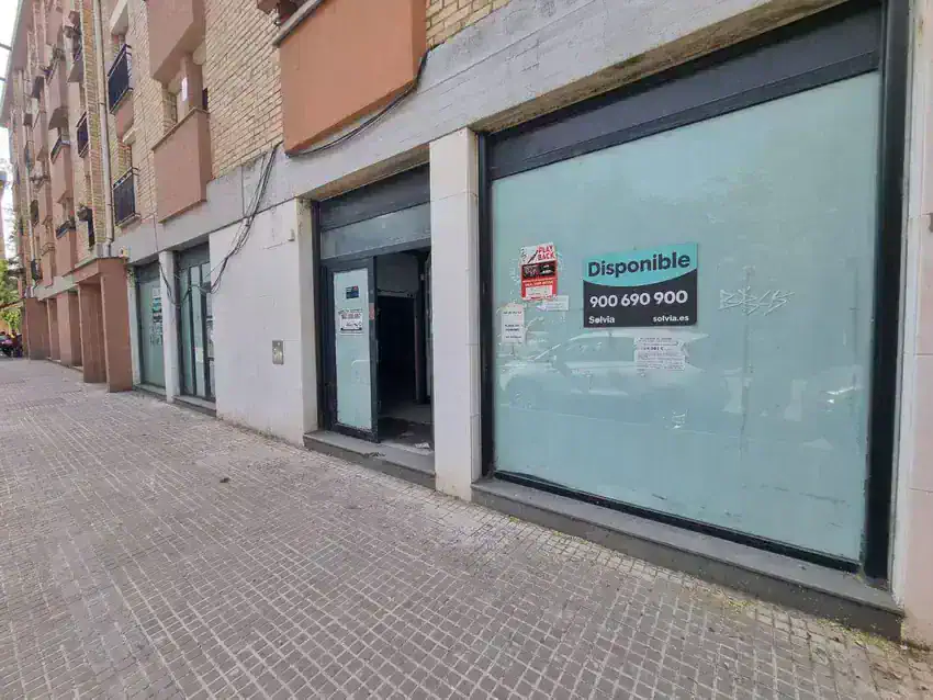 Local comercial en Venta en Granollers