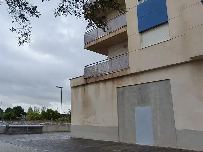 Local comercial en Venta en Paterna
