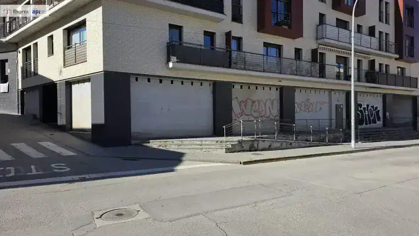 Local comercial en Venta en Tordera