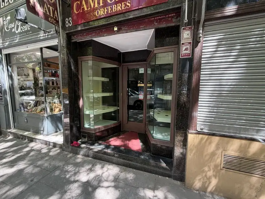 Local comercial en Alquiler en Goya, Madrid
