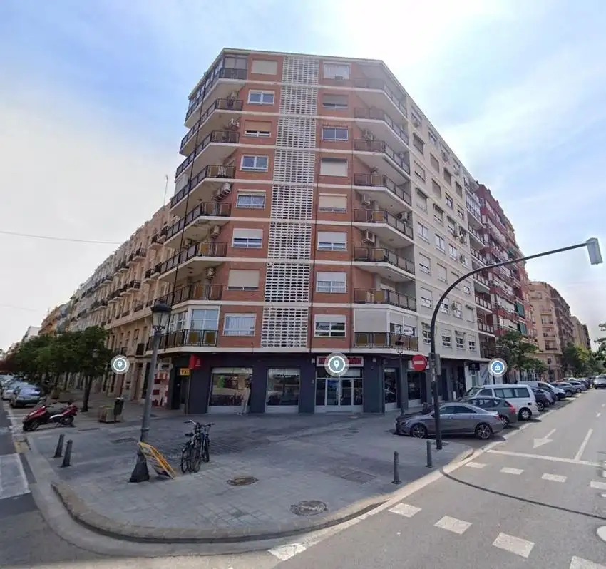 Local de Moda en Alquiler en Russafa, València