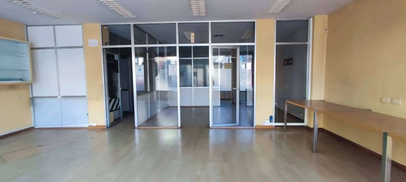 Local comercial en Alquiler en Vigo