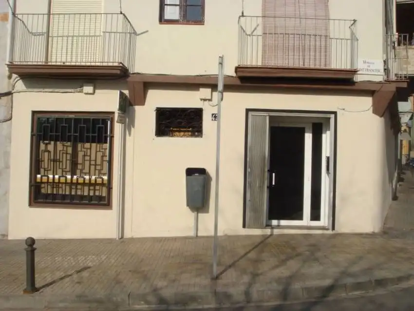 Local comercial en Alquiler en Manresa