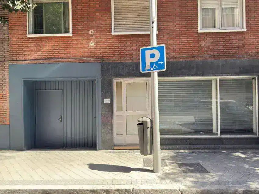 Local comercial en Venta en Fuente del Berro, Madrid