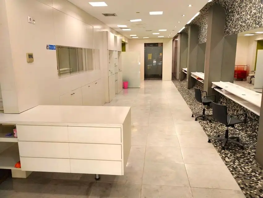 Local de Moda en Venta en Arrancapins, València
