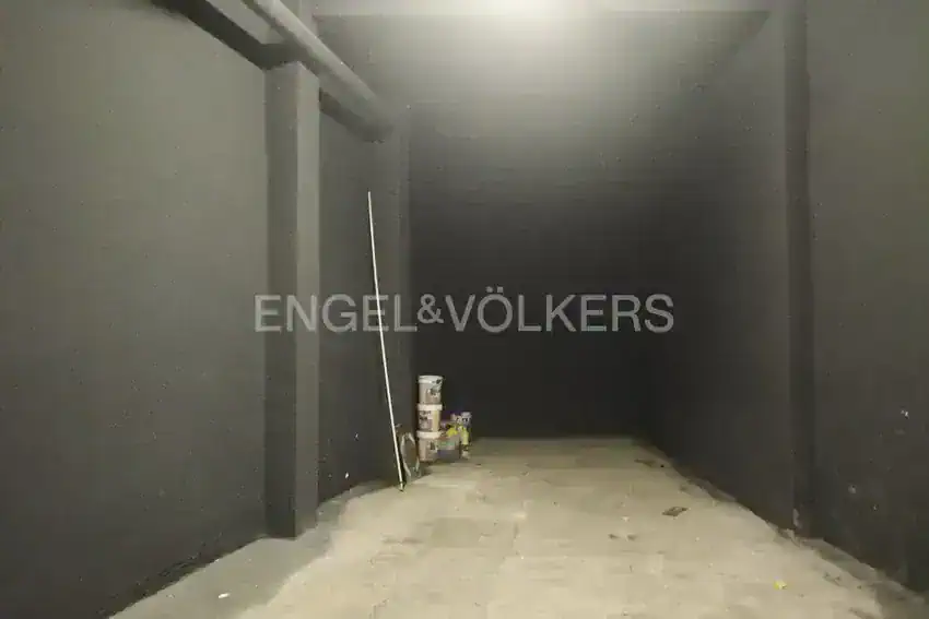 Local comercial en Alquiler en L'Illa Perduda, València