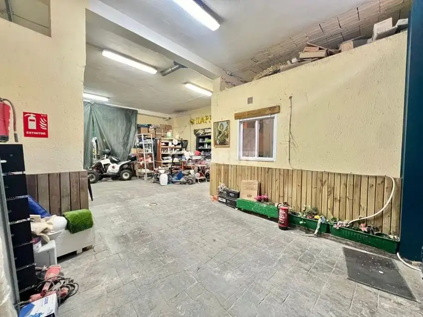 Local comercial en Venta en Buena Vista, Madrid