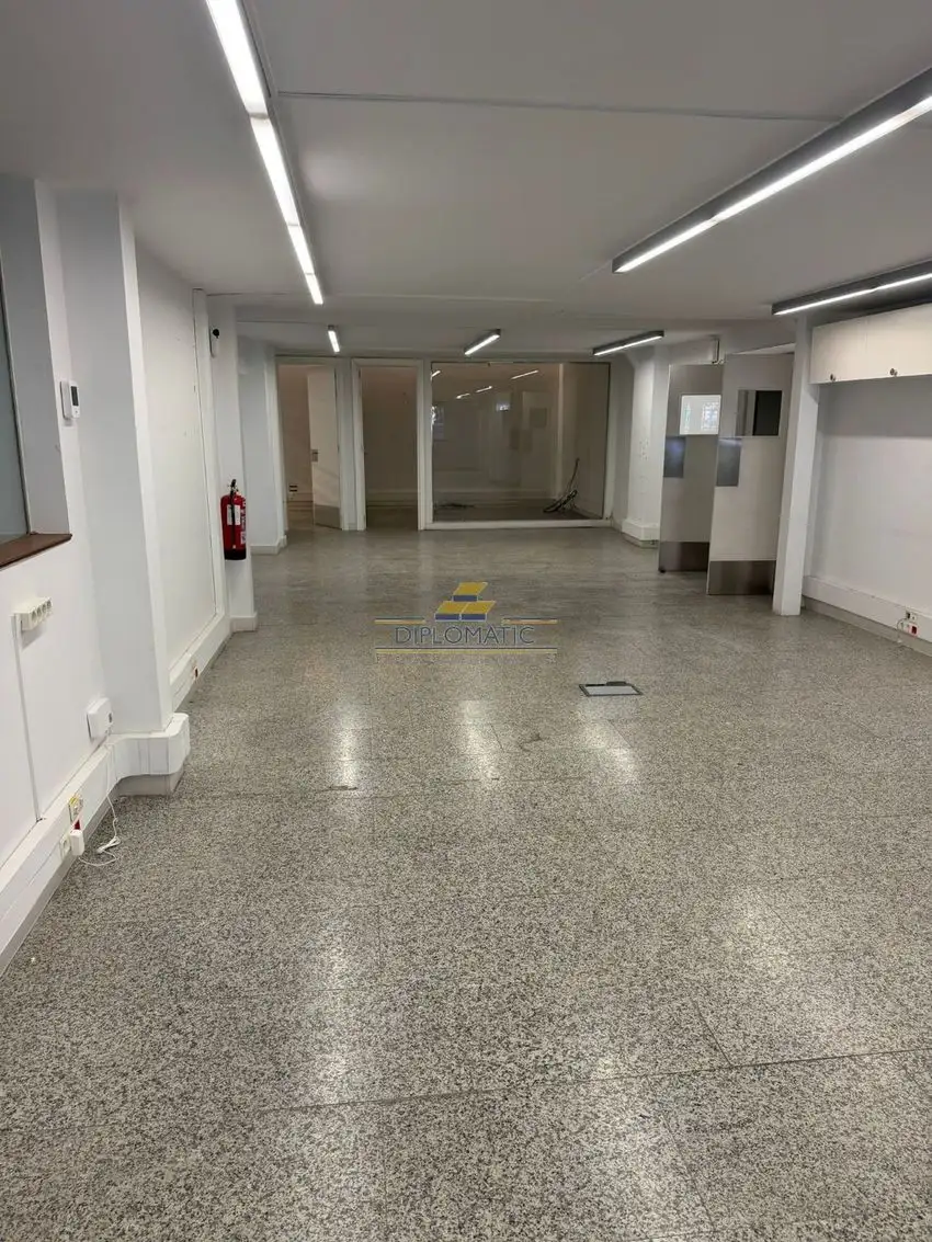 Oficina en Alquiler en Bellas Vistas, Madrid