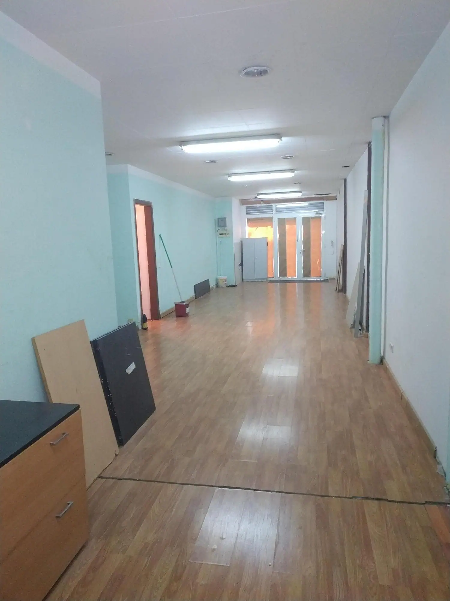 Local comercial en Alquiler en Sant Vicenç dels Horts