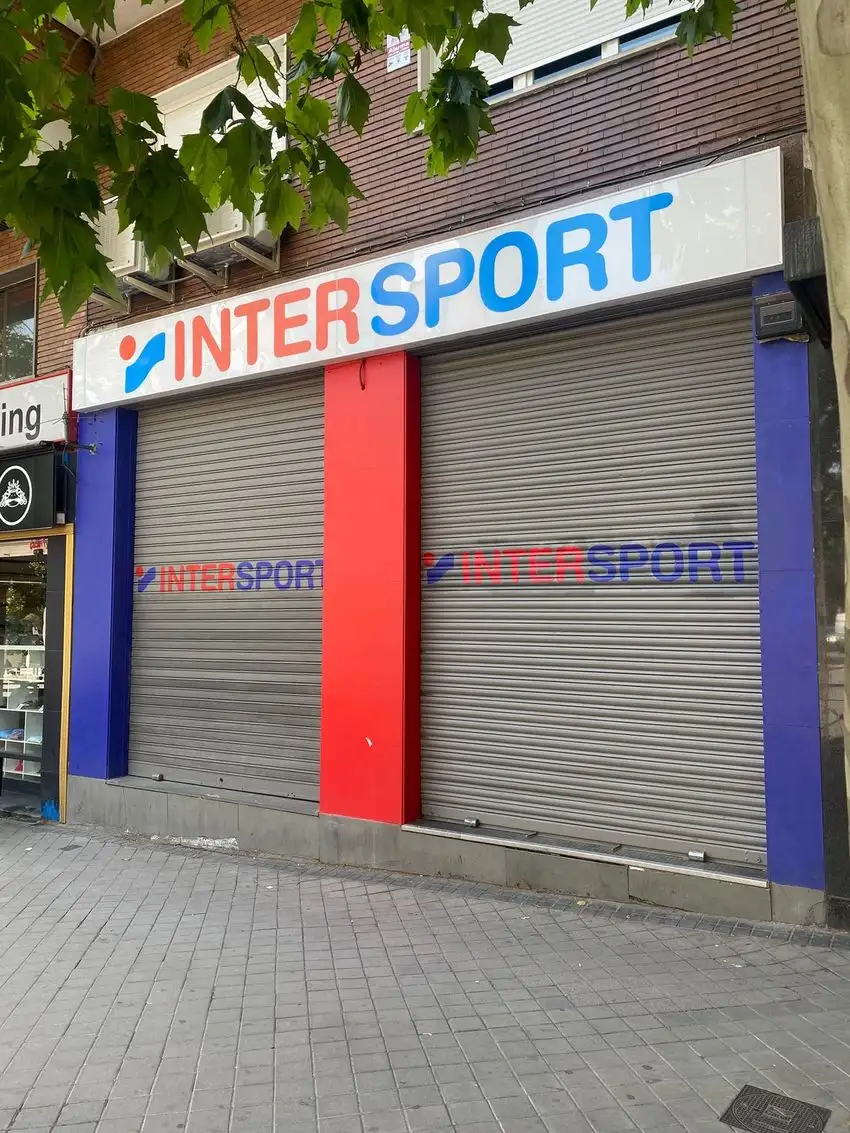 Local comercial en Alquiler en Pacífico, Madrid