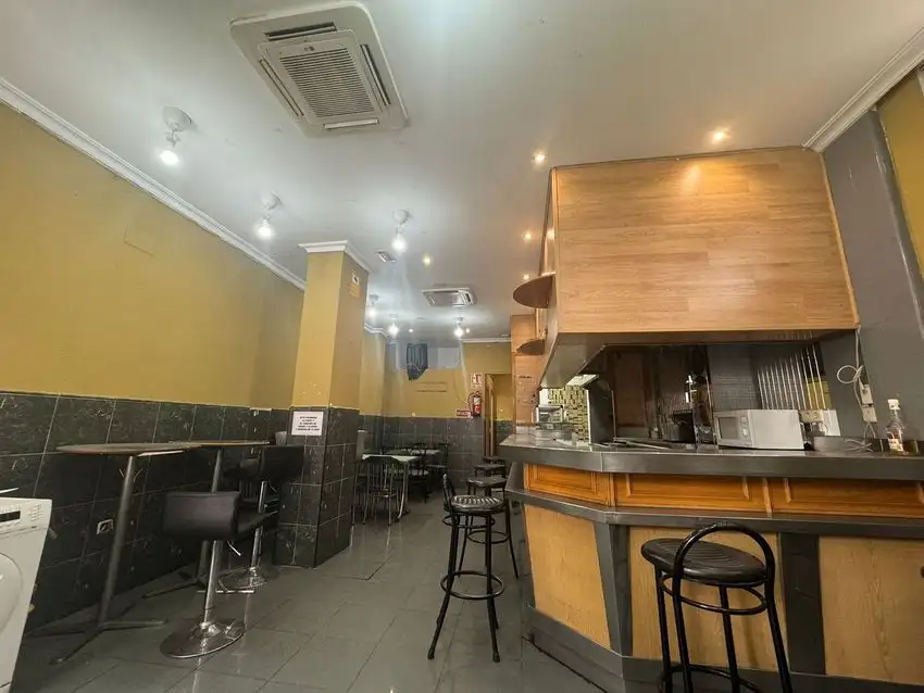 Bar en Venta en Casco Histórico de Vicálvaro, Madrid