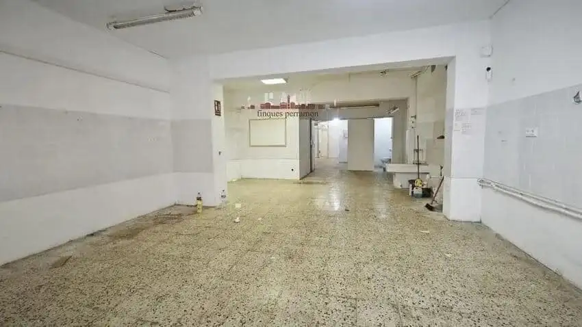 Local comercial en Venta en Vila de Gràcia, Barcelona