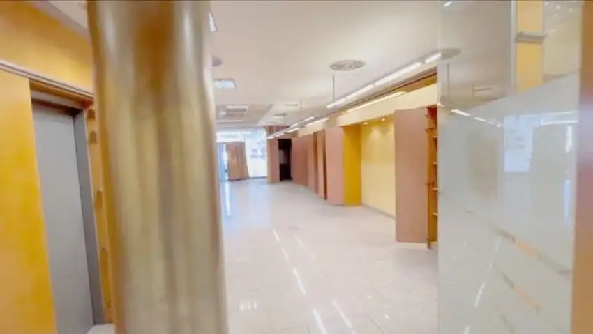 Local comercial en Alquiler en Berruguete, Madrid
