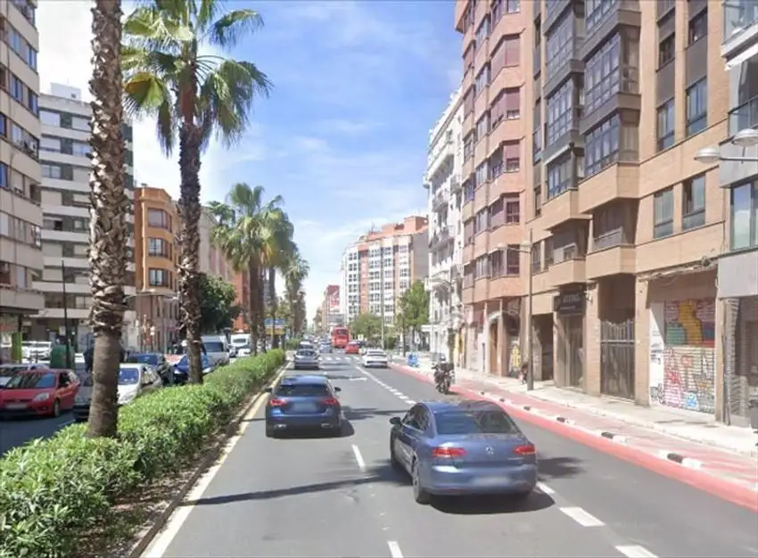 Local comercial en Venta en La Raiosa, València