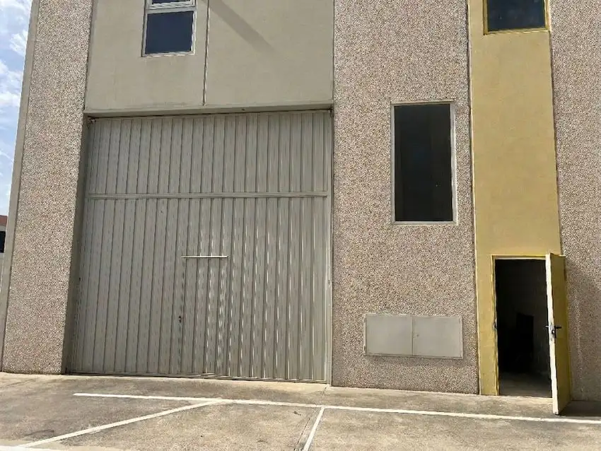 Nave en Alquiler en Cartuja Baja, Zaragoza