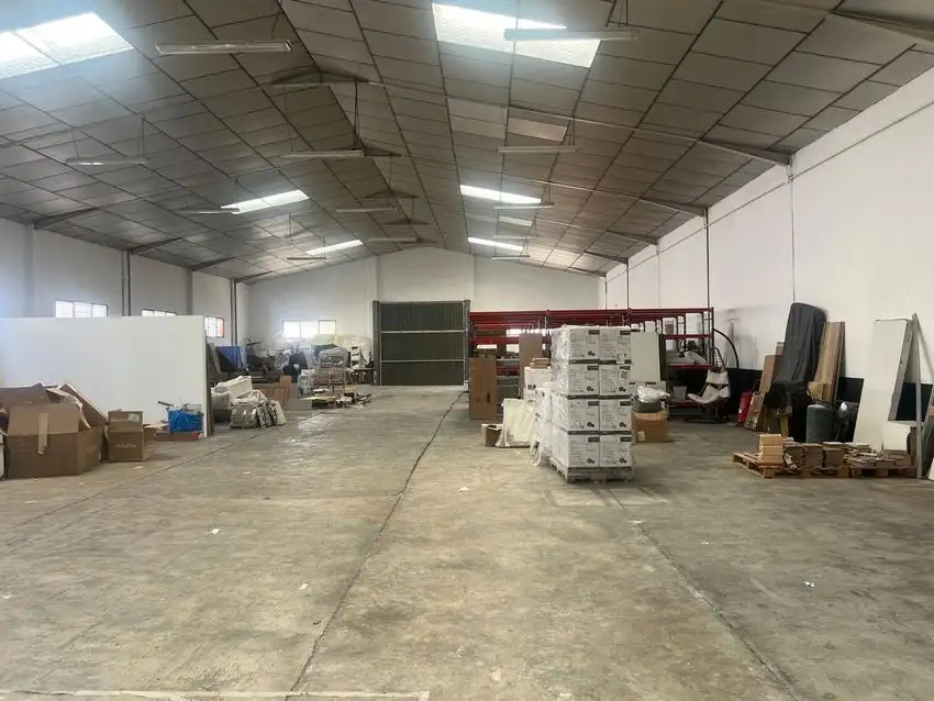 Nave en Alquiler en Quart de Poblet