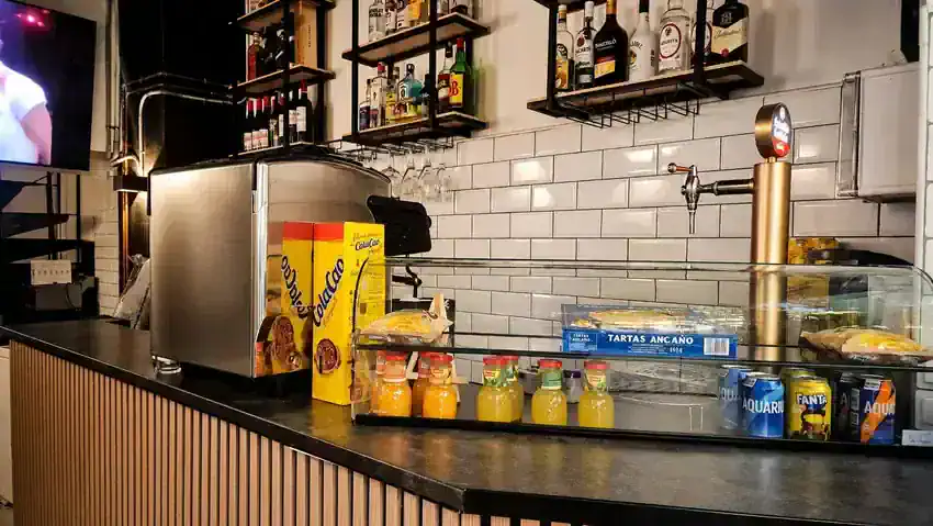 Bar en Traspaso en La Sagrada Família, Barcelona