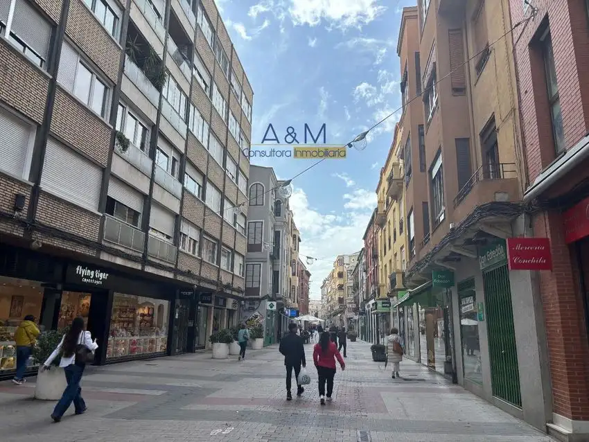 Local de Moda en Alquiler en Valladolid