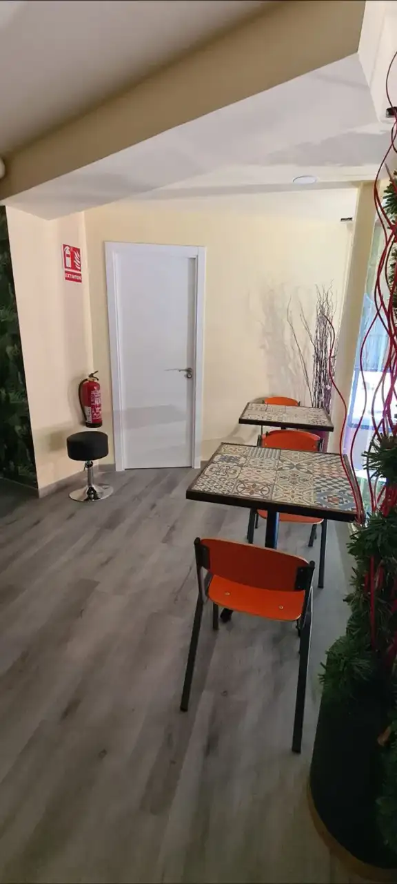 Local de comida rápida (Fast Food) en Traspaso en El Raval, Barcelona
