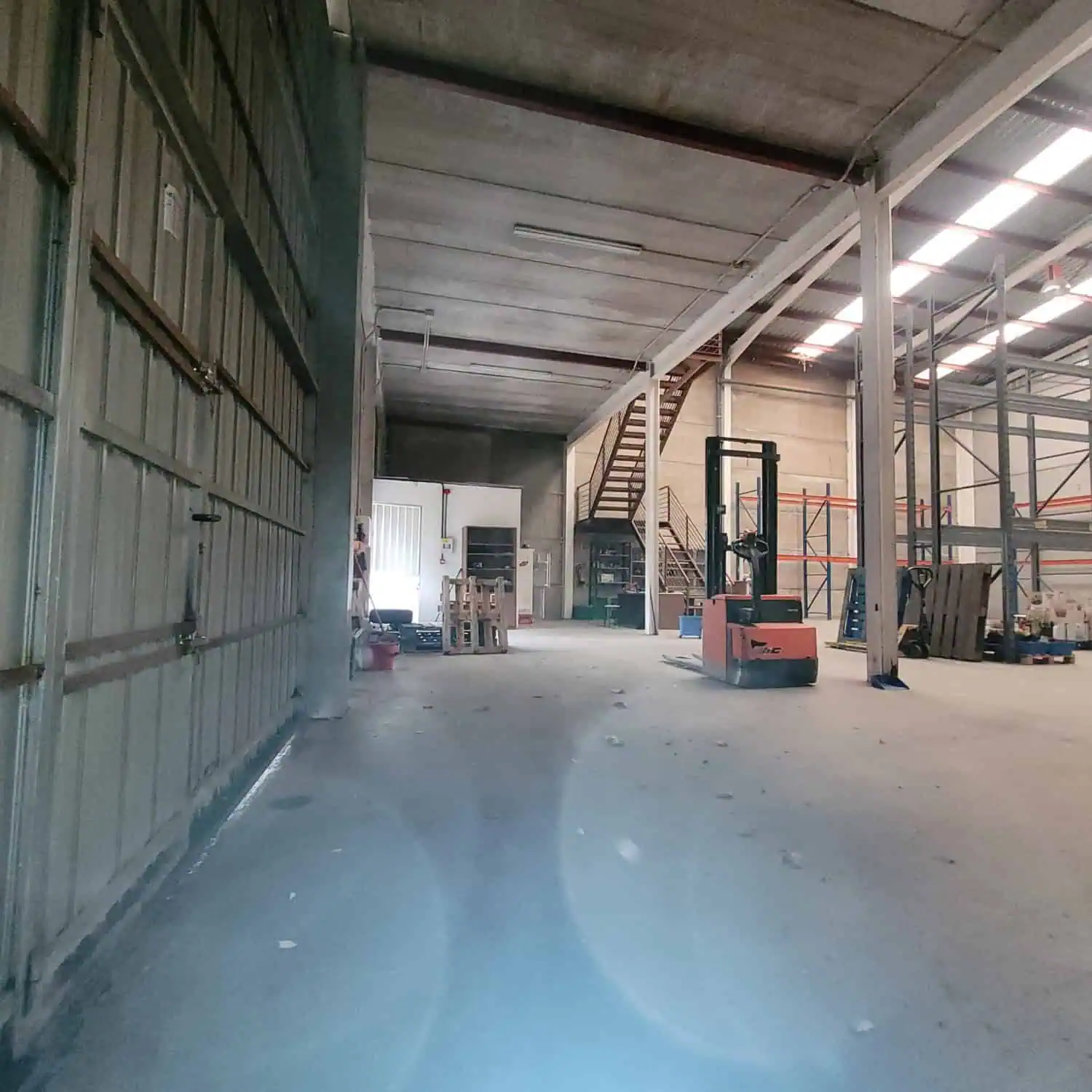 Almacén en Venta en Fuente el Saz de Jarama