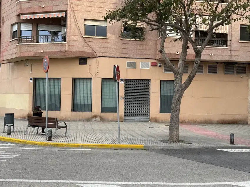 Local comercial en Venta en Gandia