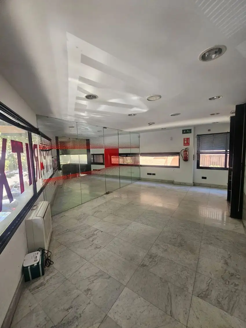 Local comercial en Venta en Prosperidad, Madrid