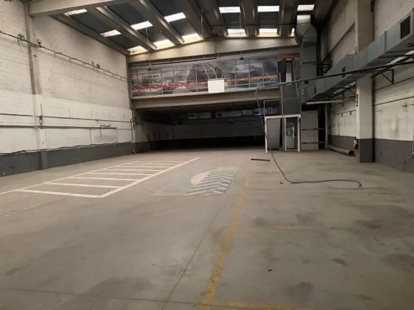 Nave en Alquiler en Alcobendas