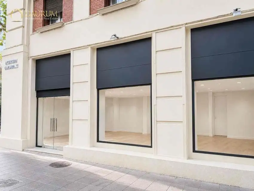 Local comercial en Venta en San Bernardo - Avenida de Cádiz, Sevilla