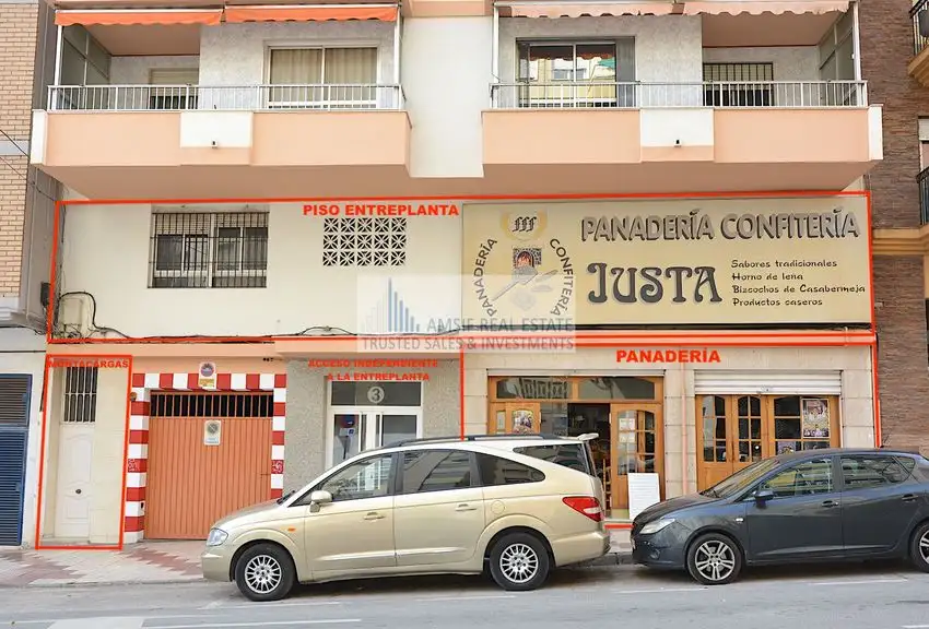 Panadería - Pastelería en Venta en Los Castillejos - La Trinidad, Málaga