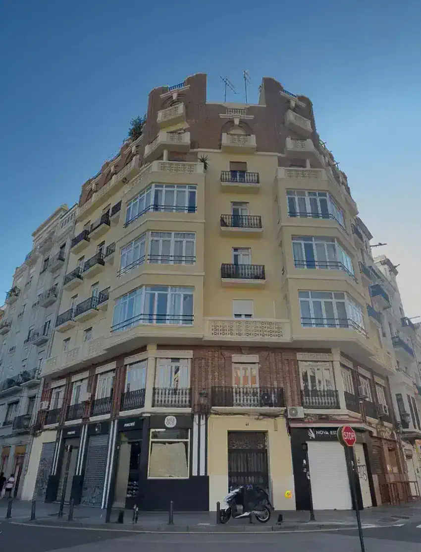 Local en Alquiler en Russafa, València