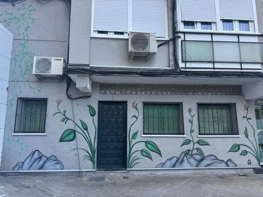 Local comercial en Venta en Aluche, Madrid