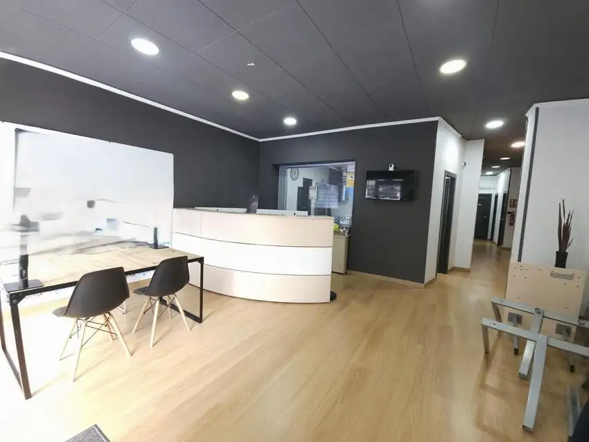 Local comercial en Venta en Sant Joan Despí