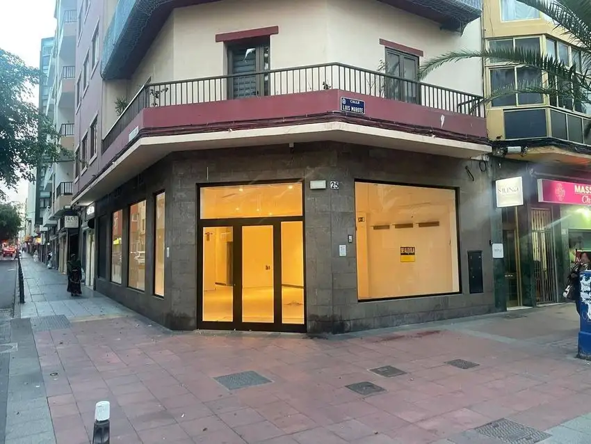Local de Moda en Alquiler en Santa Catalina - Canteras, Las Palmas de Gran Canaria