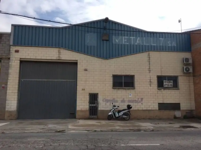 Fábrica en Venta en Manresa