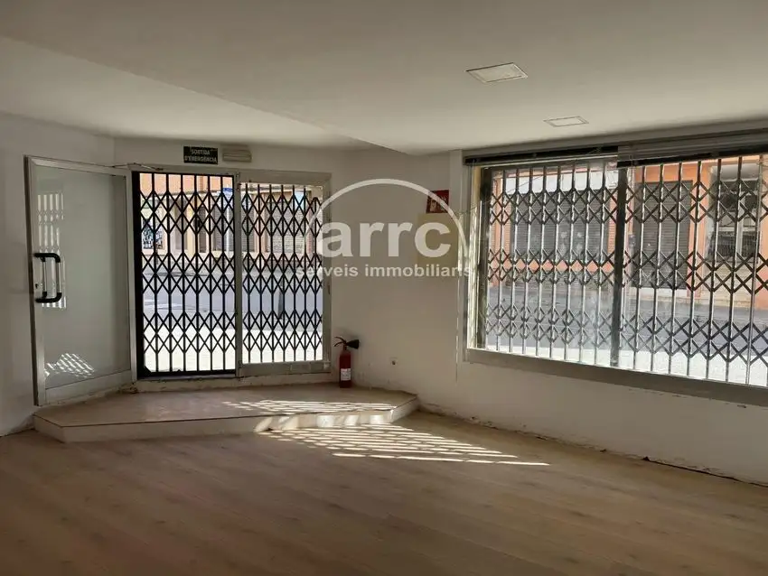 Local comercial en Alquiler en Premià de Mar