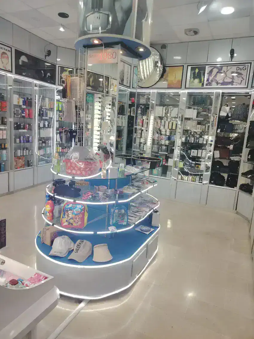 Local de Moda en Traspaso en Santa Catalina - Canteras, Las Palmas de Gran Canaria