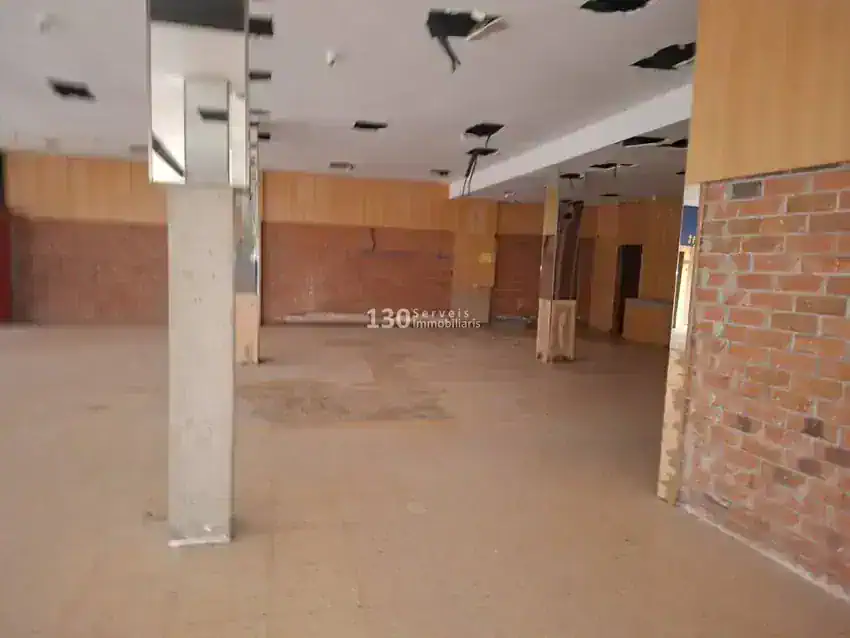 Oficina en Venta en Castelló d'Empúries