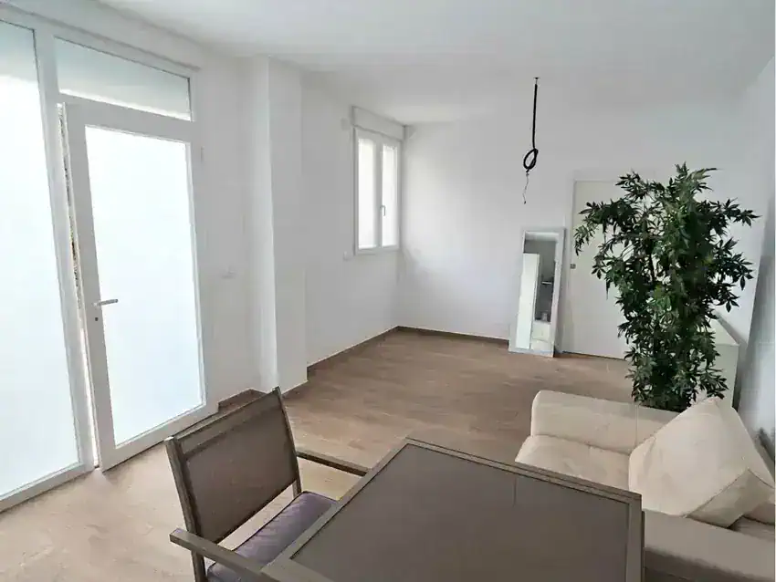 Local comercial en Alquiler en Benimaclet, València
