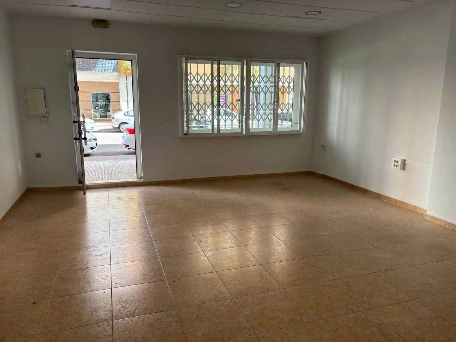 Local comercial en Venta en Cáceres