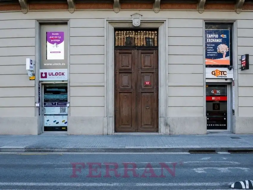 Local comercial en Venta en L'Antiga Esquerra de l'Eixample, Barcelona