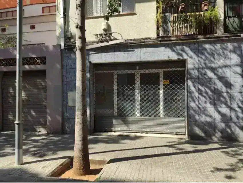 Local comercial en Venta en Santa Coloma de Gramenet