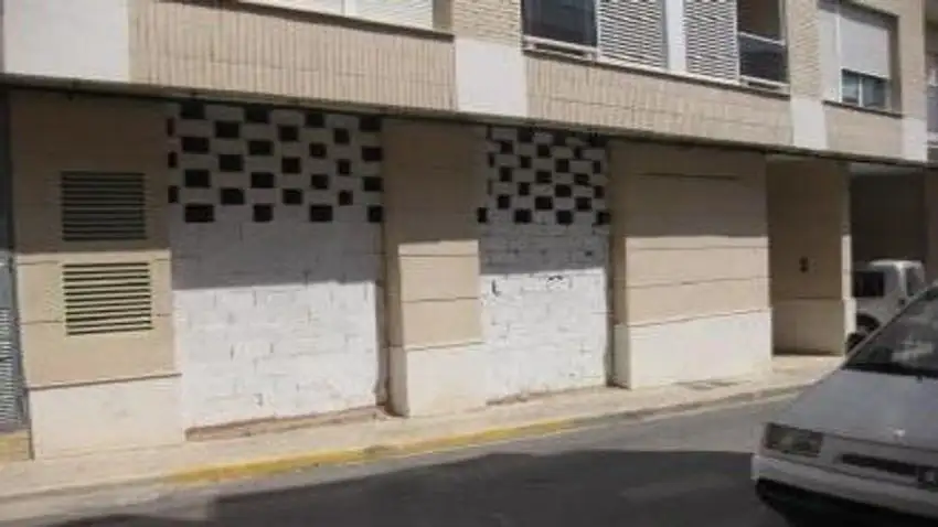 Local comercial en Venta en Picassent