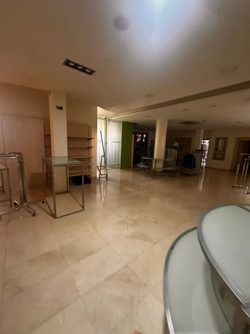 Local de Moda en Venta en Cerdanyola nord, Mataró