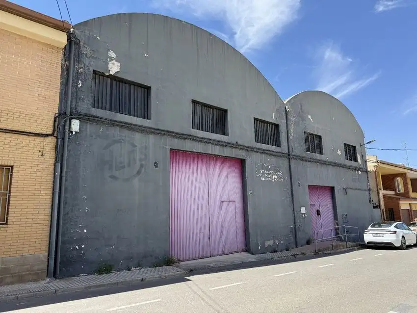 Local comercial en Venta en Pinoso