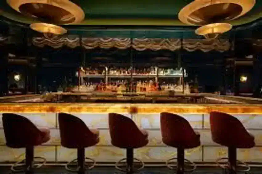 Restaurante en Alquiler en Recoletos, Madrid