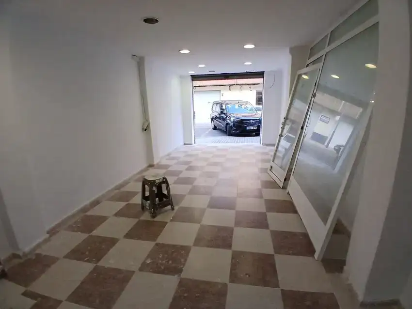 Local comercial en Venta en Paiporta